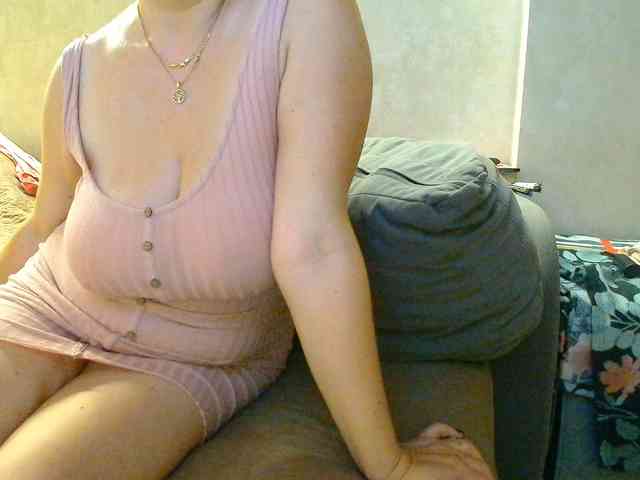 _Brionia_ webcam