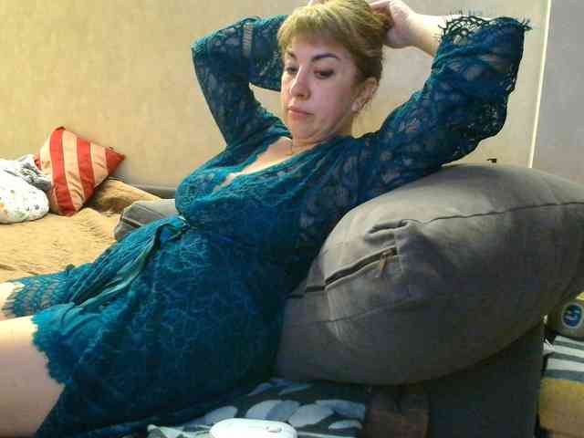 _Brionia_ webcam