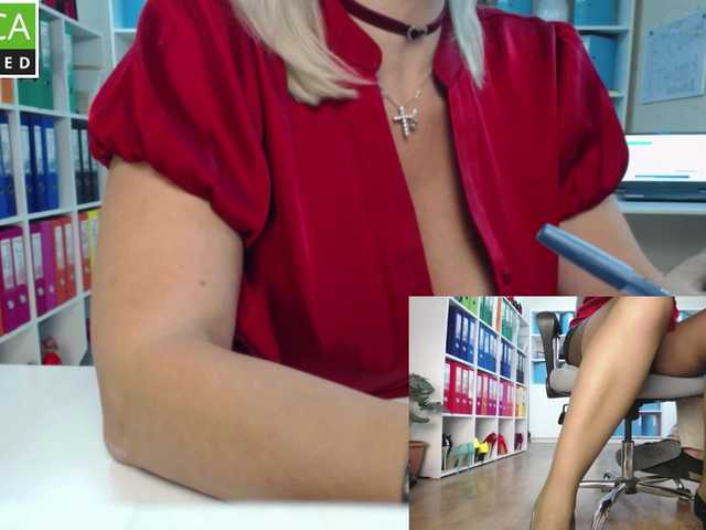 passionate_blonde live cam preview