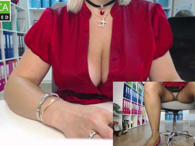 passionate_blonde