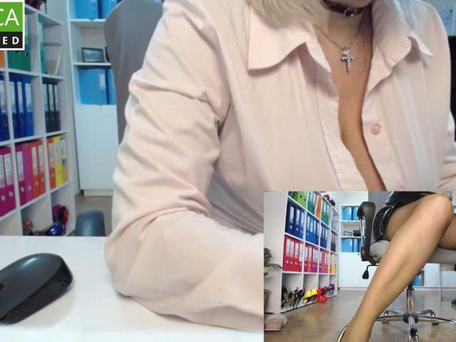 passionate_blonde