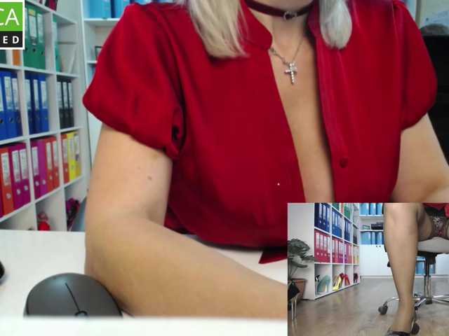passionate_blonde