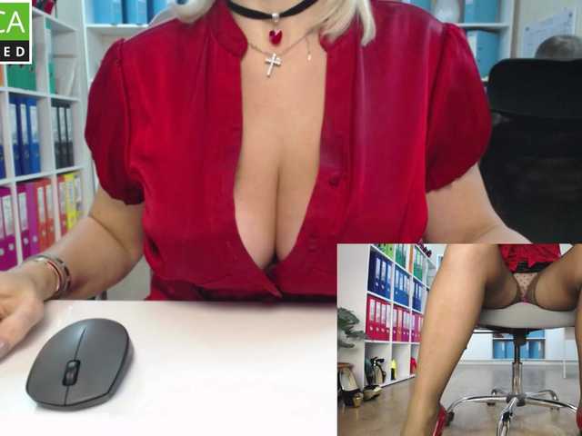 passionate_blonde