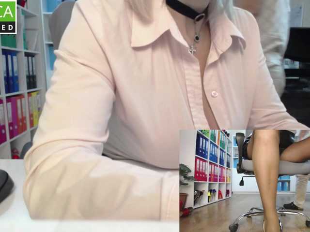 passionate_blonde