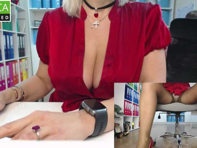 passionate_blonde