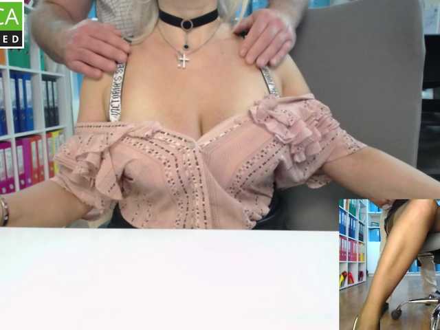 passionate_blonde live cam