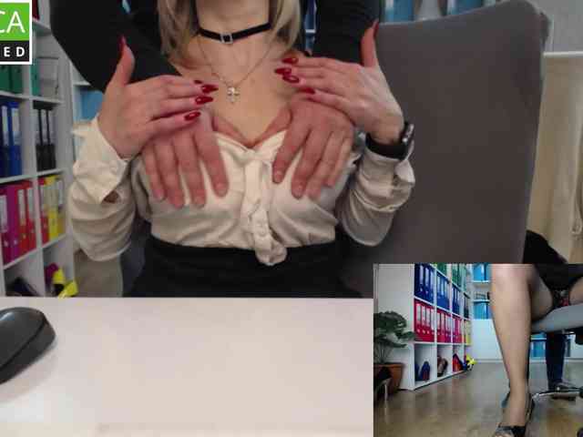 passionate_blonde webcam