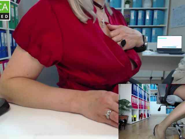 passionate_blonde webcam