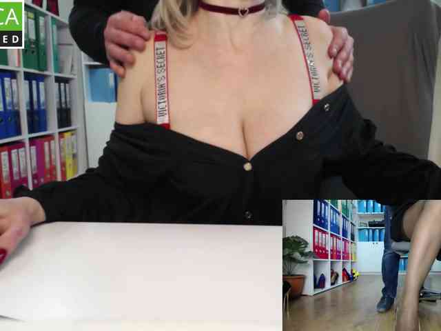 passionate_blonde webcam