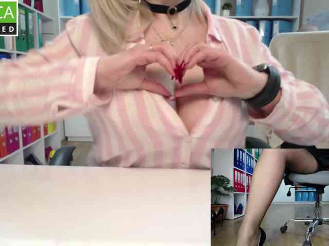 passionate_blonde webcam