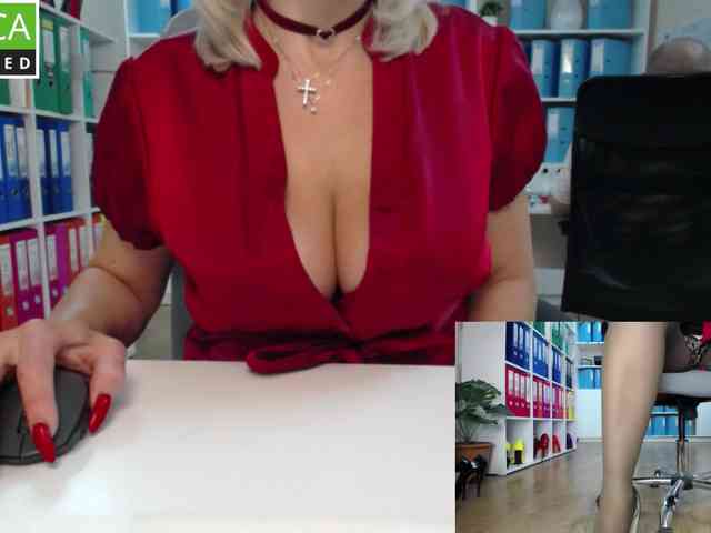 passionate_blonde webcam