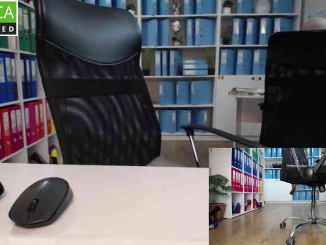 Model: passionate_blonde