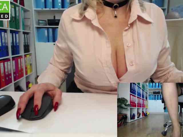 passionate_blonde webcam