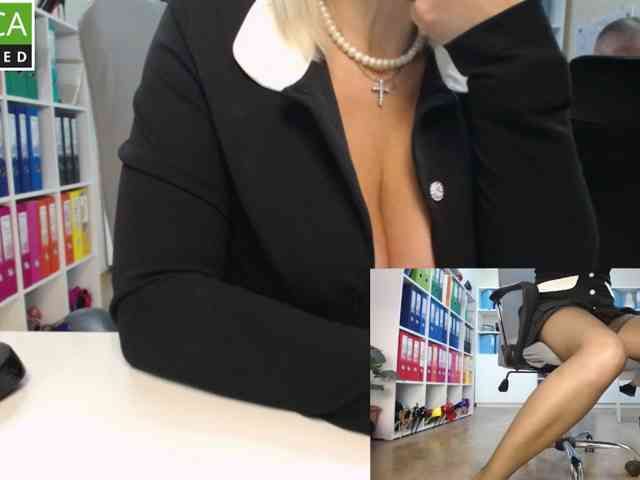 passionate_blonde