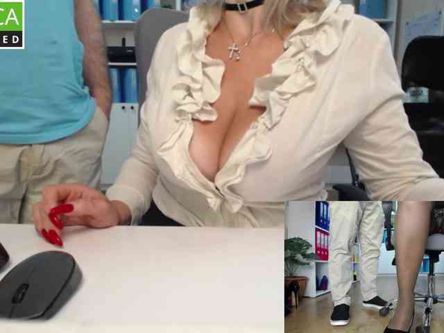 passionate_blonde webcam