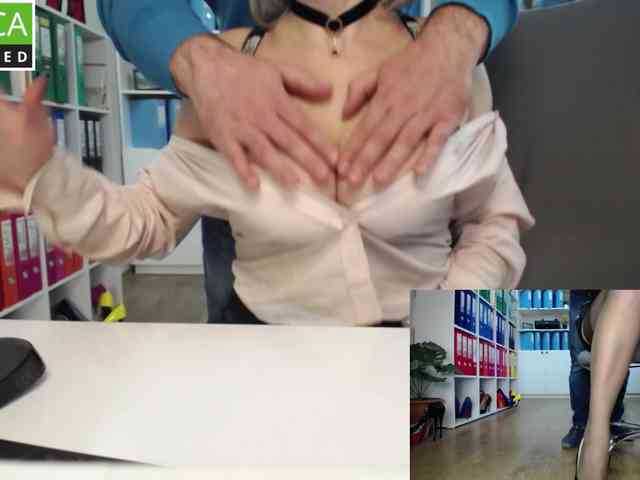 passionate_blonde webcam