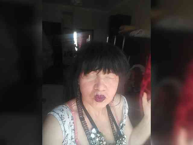 _JOSSEPHINNA__ webcam