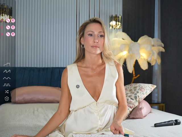 fire-girls live cam on BongaCams