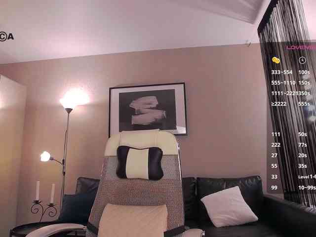 OlgaMiss webcam