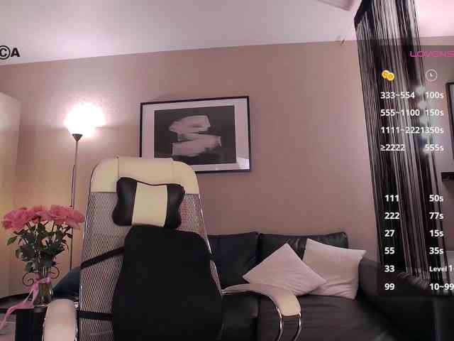 OlgaMiss webcam