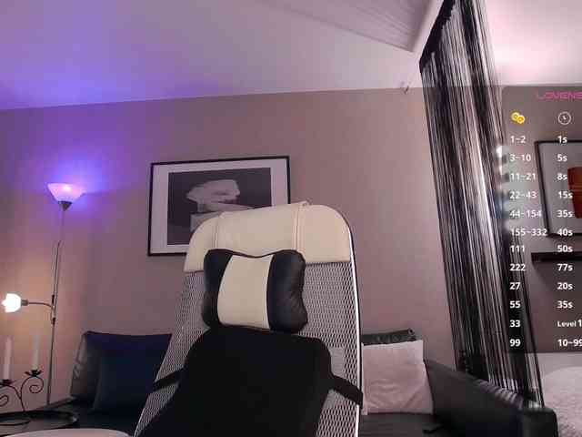 OlgaMiss webcam