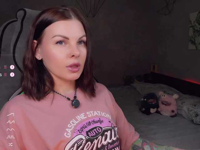 LiluDallass's BongaCams show and profile