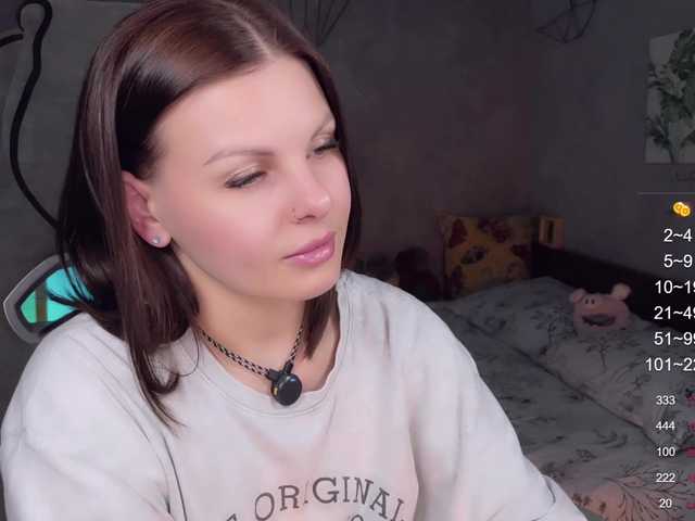 LiluDallass live cam