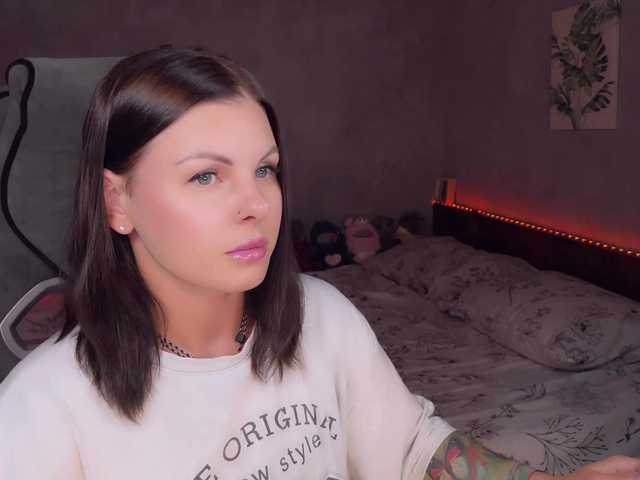 LiluDallass live cam on BongaCams