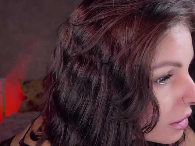 LiluDallass live cam on BongaCams