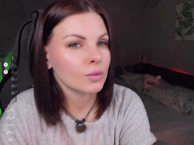 LiluDallass's BongaCams show and profile