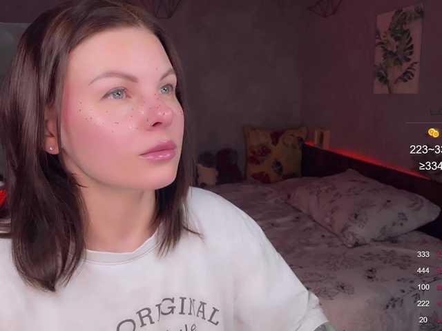 LiluDallass live cam on BongaCams
