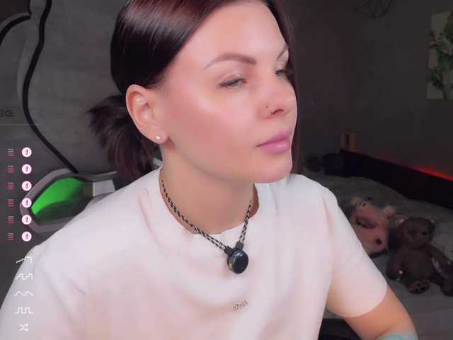 LiluDallass's BongaCams show and profile