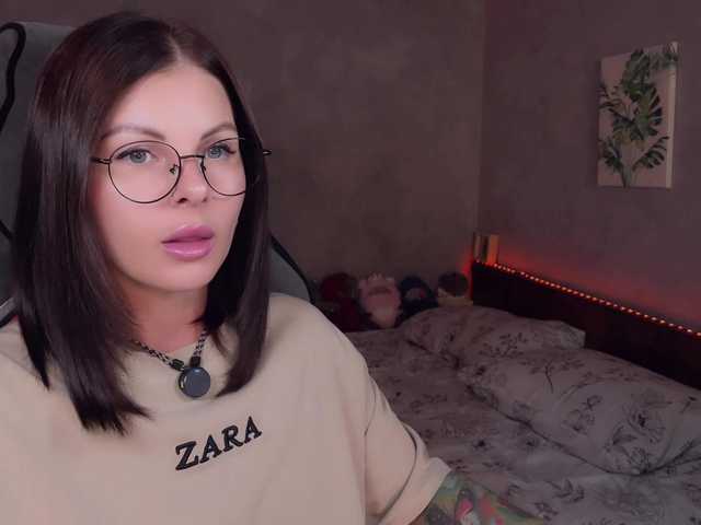 LiluDallass live cam on BongaCams