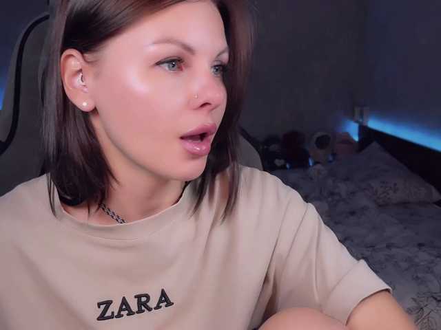 LiluDallass live cam on BongaCams
