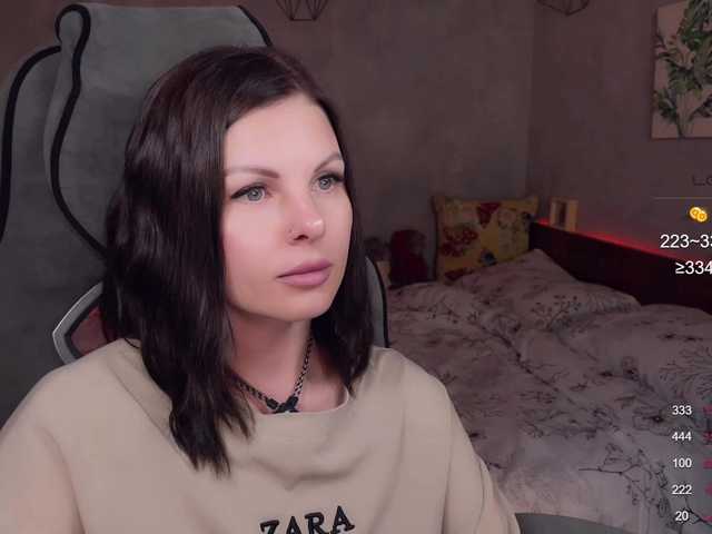 LiluDallass live cam on BongaCams