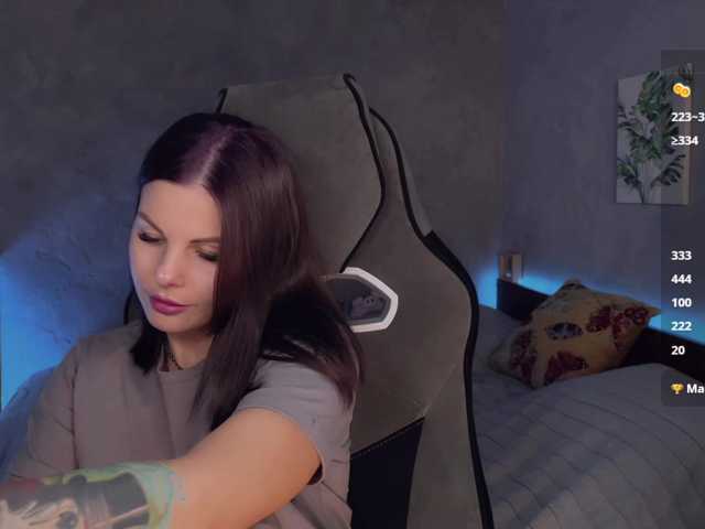 LiluDallass live cam on BongaCams