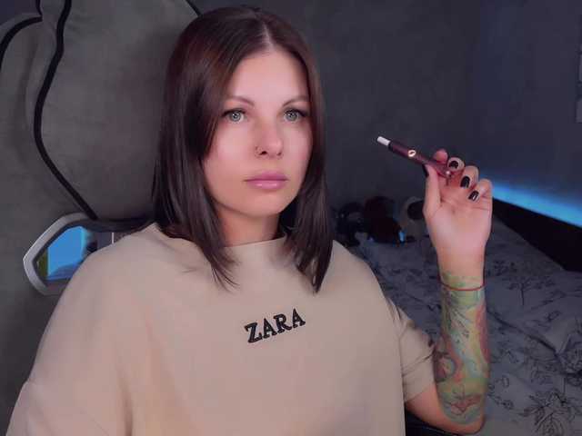 LiluDallass live cam on BongaCams