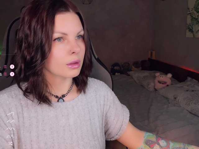 LiluDallass's BongaCams show and profile