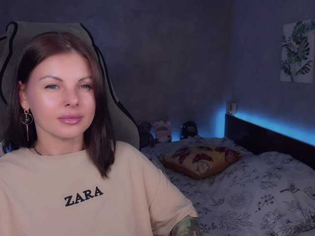 LiluDallass live cam on BongaCams