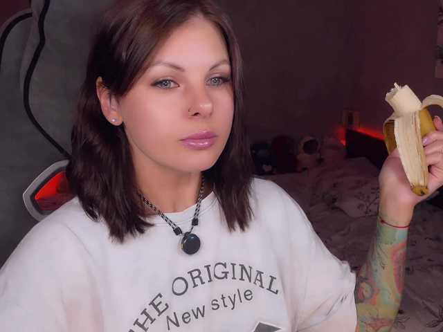 le modèle La_Banditta est en webcam porno dans un show sur le site bongacams, il possède les tags suivants: White/Caucasian,Brunette,Shaved