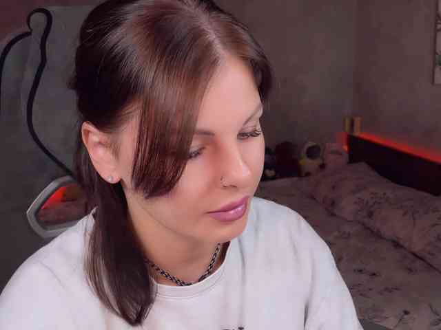 LiluDallass Live Webcam on BongaCams