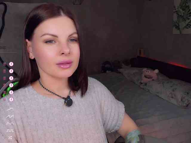 LiluDallass Live Webcam on BongaCams