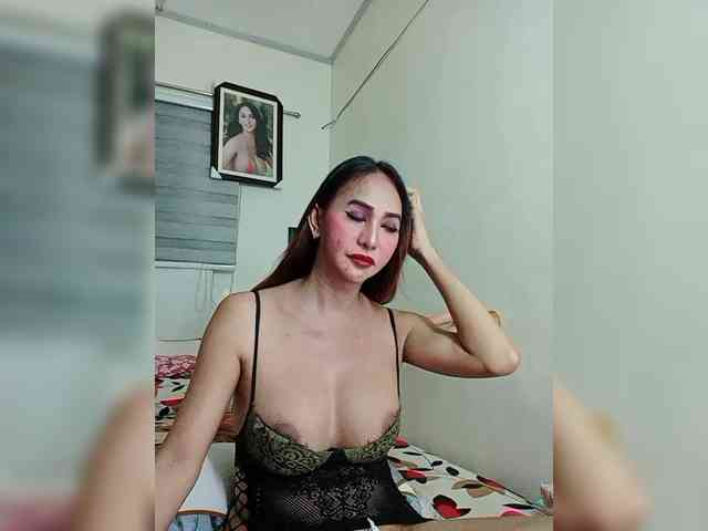 yourLOVEts Sex Cam Show