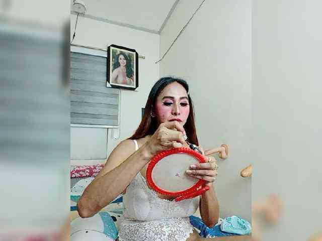 yourLOVEts Sex Cam Show