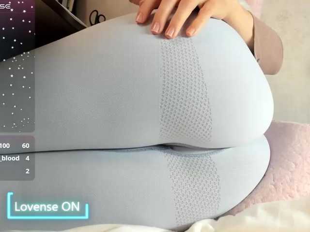 MiaSweety live cam preview