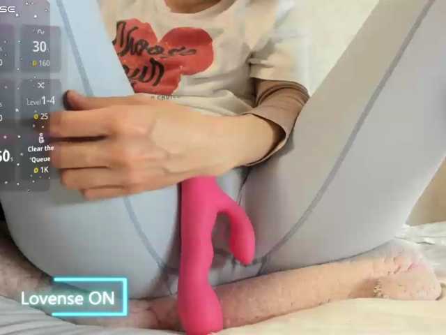 MiaSweety live cam preview