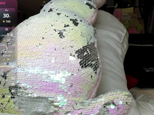 MiaSweety live webcam show