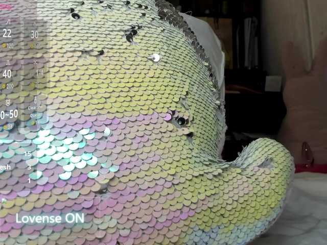 MiaSweety live cam on BongaCams