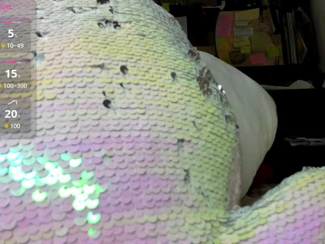 MiaSweety live webcam show
