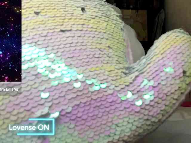 MiaSweety webcam